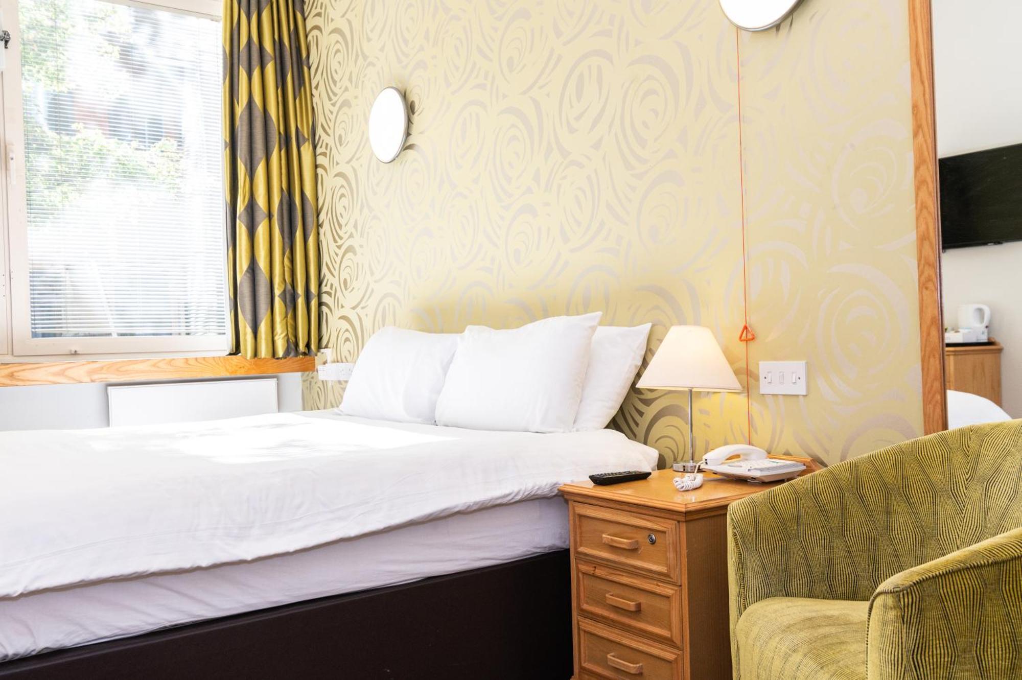 Kents Hill Park Training & Conference Centre Otel Milton Keynes Dış mekan fotoğraf