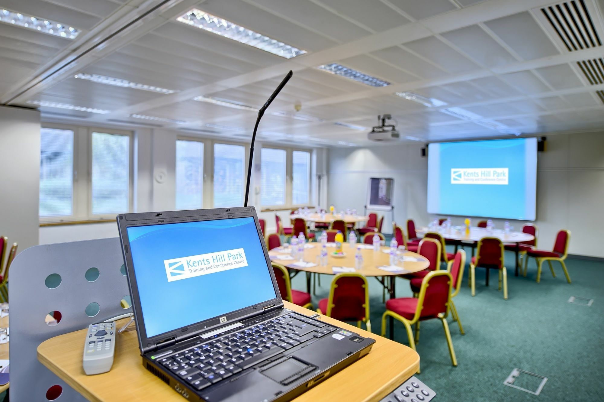 Kents Hill Park Training & Conference Centre Otel Milton Keynes Dış mekan fotoğraf